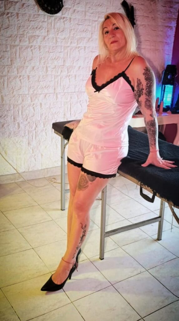 Masajista sensual en Lanús - Claudia